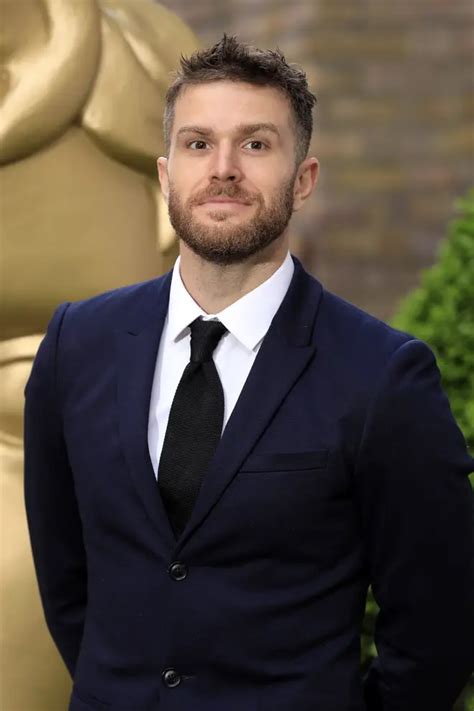 how tall is joel dommett